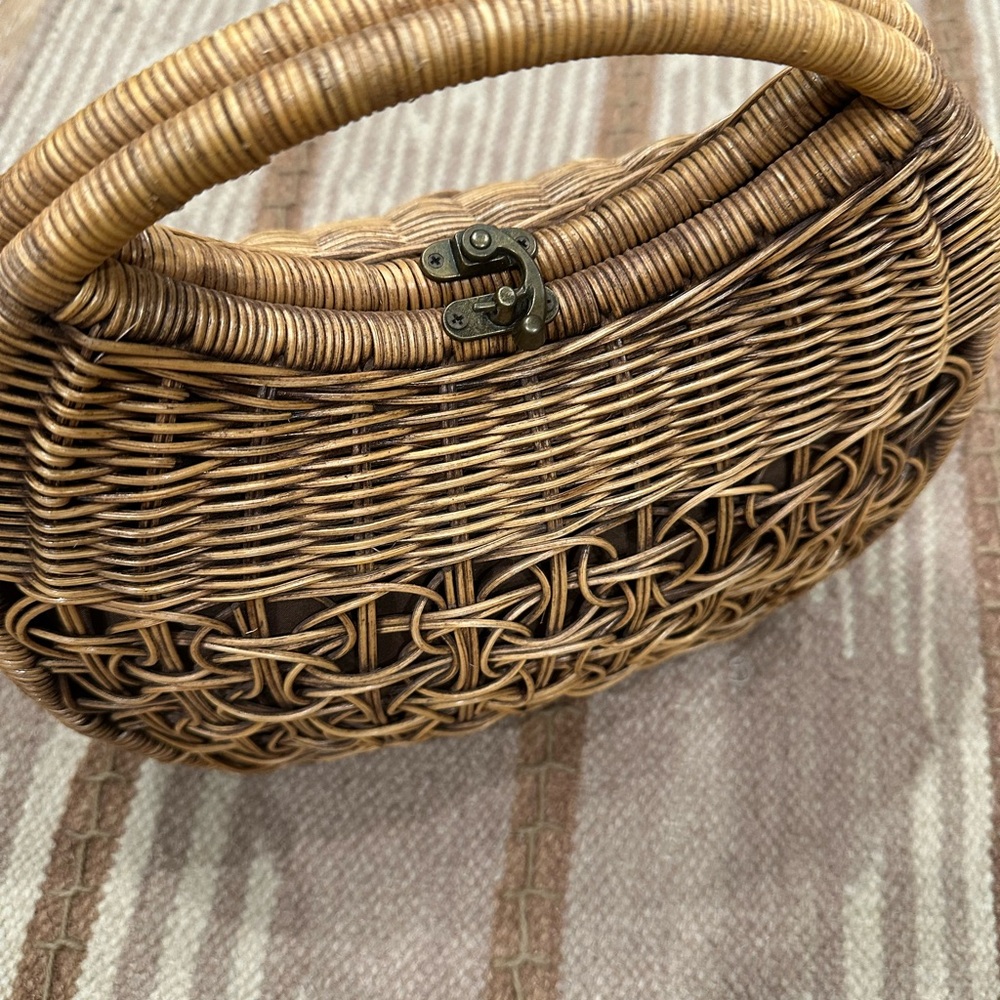 Elegant Tan Woven Basket Handbag